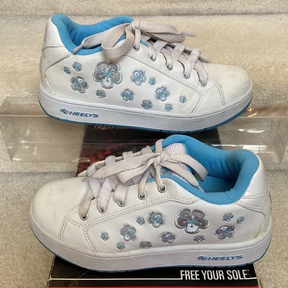 heelys - Picture 1 of 12